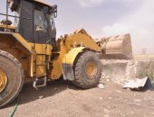 بالصور.. إزالة التعديات على 9 آلاف فدان و41 ألف متر  مربع بمراكز بورسعيد