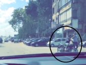 لص يسرق محمول من مواطن أثناء قيادته موتوسيكل فى المهندسين 