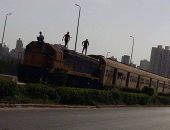 انتظام حركة القطارات بسوهاج عقب توقفها بسبب عطل بجرار قطار مخصوص 