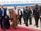 ترامب فى أول تغريدة بعد وصوله السعودية: "ترحيب لا يصدق ويوم عظيم"