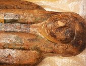 بالصور... علماء يعثرون على مومياوات مصرية عمرهما 3000 عام فى "أوكرانيا"