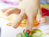 إزاى ممكن تستخدمى الفن والقراية والمزيكا فى تربية ولادك؟ نصايح هتساعدك