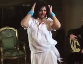 بالفيديو.. فيفى عبده فى وصله رقص بلدى عبر "إنستجرام"