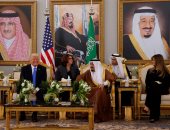 الملك سلمان على تويتر: زيارة ترامب للسعودية تحقق الأمن والاستقرار للمنطقة