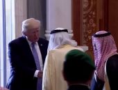 ترامب يصل مركز الملك عبد العزيز لحضور القمة الخليجية الأمريكية