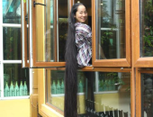 بالصور.. امرأة فيتنامية تحصل على لقب "صاحبة أطول شعر" بطول 2.4 مترا