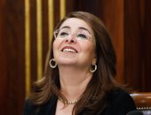 بالصور.. ابتسامة "غادة والى" تزين لجنة التضامن أثناء مناقشة الموازنة العامة