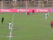 الأهلى يستعيد توازنه أفريقيا بالفوز على القطن..الأحمر يحافظ على سجله الخالى من الهزائم أمام بطل الكاميرون.. مؤمن زكريا يعود بقوة.. الدفاع يحبط محاولات المنافس.. عاشور يعيد هيبة الوسط وكوليبالى يهدر الفرص بغرابة