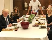 شاهد.. كيف احتفلت تل أبيب بـ"طبق خاص" لمأدبة ترامب ونتنياهو
