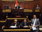 "التقييم الشهرى" سلاح جديد فى الحرب على فساد المحليات.. إشادة برلمانية واسعة بإعداد تقارير كفاءة لجميع العاملين.. والنواب يؤكدون: قانون الإدارة المحلية سيقتلع جذور الفساد..ونتمنى صدوره بداية دور الانعقاد المقبل