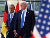 بالصور.. يونكر وتوسك يستقبلان ترامب قبل اجتماع حلف الأطلسى بمقر الاتحاد الأوروبى