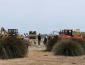 قبل إزالتها.. مهلة 24 ساعة لإخلاء 66 منزلا بقرية الصيادين فى دمياط الجديدة