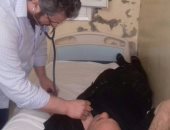 طبيب يضرب عن الطعام 5 أيام لاعتراضه على طريقة عمل التأمين الصحى بالدقهلية