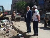 بالصور.. رئيس مدينة شبرا الخيمة: رفع 1200 طن قمامة فى أول يوم رمضان