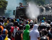 حرب شوارع فى فنزويلا بين المتظاهرين وقوات الأمن