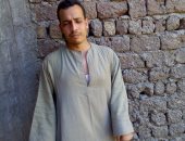 بالصور.. معاق يناشد محافظ سوهاج بمنحه دراجة بخارية  