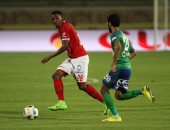 بالفيديو والصور.. أنطوى يهنئ لاعبى الأهلى بعد التتويج رسميا بدرع الدوري