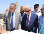 محافظ جنوب سيناء ونائب وزير الاسكان يتفقدان المناطق العشوائية بالطور