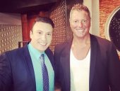 تامر هجرس يكشف عن نصائح الزعيم له وعلاقته بعمر الشريف فى "الليلة"