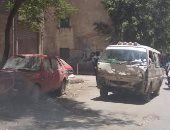 قارئ يرصد سيارات أجرة متهالكة بشارع العشرين فى فيصل