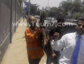 تسليم "درع الدورى" أزمة كل موسم.. اتحاد الكرة يفاضل بين طريقتين لتكريم الأهلى بعد التتويج بالنسخة 39.. الأحمر يتسلم الدرع القديم وتصميم جديد لبطل الموسم القادم.. ومشهد "عامل النظافة" سر ثورة التصحيح