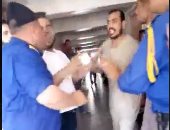 بالفيديو.. اعتداء موظفى أمن مستشفى جامعة الزقازيق على بعض المرضى