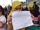 بالصور..الفلبين تخصص حصص رسم للأطفال النازحين من مدينة مراوى