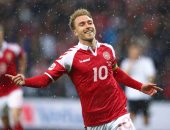 الدنمارك يتقدم على ماكينات ألمانيا بصاروخية إيريكسين فى الشوط الأول