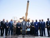 بالصور.. رئيس بوركينا فاسو يزور مصنع المدرعات التابع للإنتاج الحربى