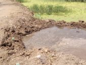 بالصور.. مياه الصرف الصحى تهدد الأراضى الزراعية فى منشأة صبرى بالمنوفية
