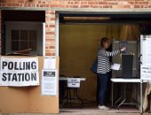 بالصور.. فتح مراكز الاقتراع للانتخابات التشريعية فى بريطانيا