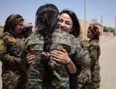 بالصور.. قوات سوريا الديمقراطية تحتفل بتقدمها فى مدينة الرقة