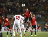 بالصور.. 15 دقيقة مثيرة بين مصر وتونس رغم التعادل السلبى