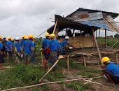 بالصور.. سلطات ميانمار تدمر أكواخا لمستوطنين غير رسميين بضواحى بلدة هليجو