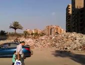 تلال القمامة تحاصر أهالى شارع الشوربجى ببولاق الدكرور