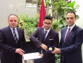 بالصور.. السفارة المصرية بأبوظبى تكرم الطلاب المصريين أوائل الثانوية الإماراتية