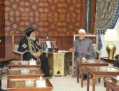 البابا تواضروس يصل مشيخة الأزهر لتهنئة الإمام الأكبر بحلول عيد الفطر
