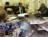 البرلمان يدافع عن 20 مليون إيد شغالة.. لجنة القوى العاملة تطالب الحكومة وشركات قطاع الأعمال بصرف العلاوة وضمها للأجر الأساسى.. و"القابضة للكهرباء": لا نخضع لقانون العلاوة وتطبيقه يخفض مرتبات العاملين