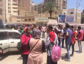 بالصور.. فرح بين طلاب علمى رياضة بالثانوية العامة لسهولة الديناميكا بالدقهلية