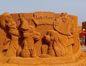 بالصور.. إنطلاق مهرجان " ديزنى ماجيك للنحت على الرمال" ببلجيكا