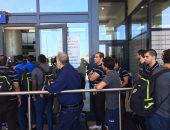 بالصور.. بعثة الزمالك تغادر الجزائر بعد الخسارة أمام اتحاد العاصمة