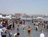 بالصور ..مصايف وشواطئ المحافظات الساحلية تتأهب لاستقبال عيد الفطر..الاسكندرية تعلن إستعدادتها ب44 شاطئ..والإسماعيلية ب17 منشأة سياحية..معرض الأحياء البحرية ومتحف الرمال وجزيرة الجفتون أهم المقاصد بالغردقة