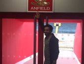 بالصور.. محمد صلاح يظهر فى ملعب "الآنفيلد" لأول مرة