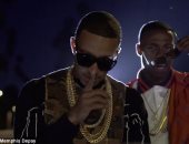 بالفيديو والصور.. ديباى يقتحم مجال الغناء بعد رحيله عن مانشستر يونايتد