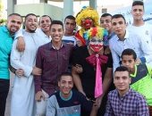 بالصور.. مسيحيون يحتفلون مع المسلمين بالعيد فى سوهاج