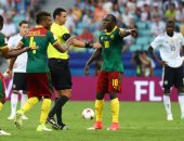 شاهد.. تقنية الفيديو لم تنقذ حكم مباراة الكاميرون وألمانيا من الخطأ
