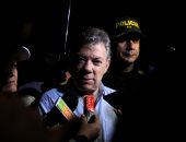 بالصور.. رئيس كولومبيا يصل موقع غرق المركب السياحى