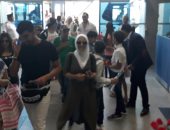 بالفيديو والصور..مطار الغردقة يستقبل أولى الرحلات القادمة من لبنان وعلى متنها 89 سائحا