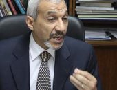 حسن أبو طالب: سيكون هناك إجراءات تصعيدية تجاه قطر حال عدم التزامها