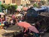 بالصور.. مزلقان الدلجمون بالغربية يهدد سلامة المواطنين ومطالبات ببناء جدار